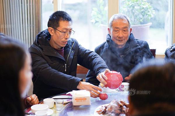 春節(jié)主題展亮相中國非物質(zhì)文化遺產(chǎn)館