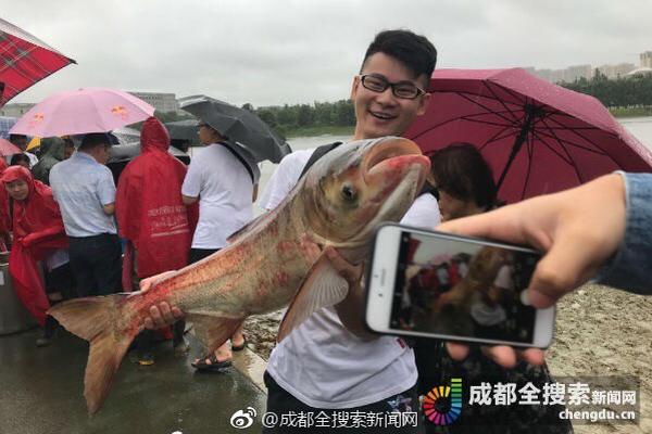 【反差婊吃瓜黑料熱門(mén)網(wǎng)曝】低溫津貼為何年年呼吁仍年年“遇冷”？