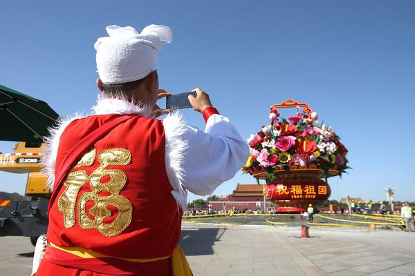 【國產(chǎn)精華液一線二線三線區(qū)別在哪】友邦人壽換帥 保險宿將余宏將接管CEO