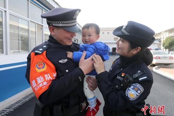 澳大利亞阿德萊德動(dòng)物園舉辦歡迎新熊貓開館典禮